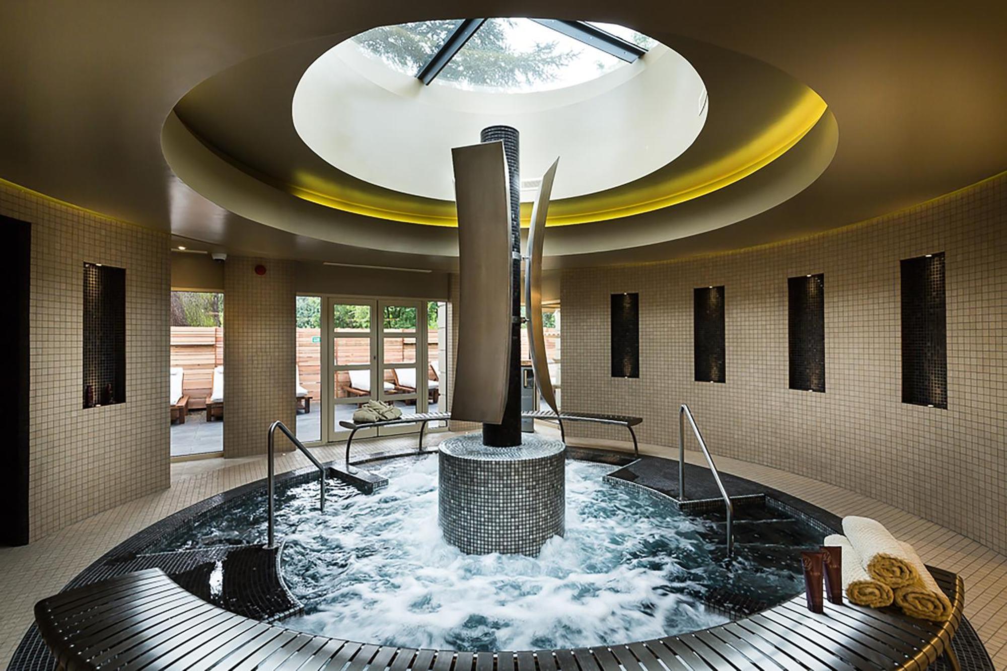 Down Hall Hotel Hatfield Heath Екстер'єр фото