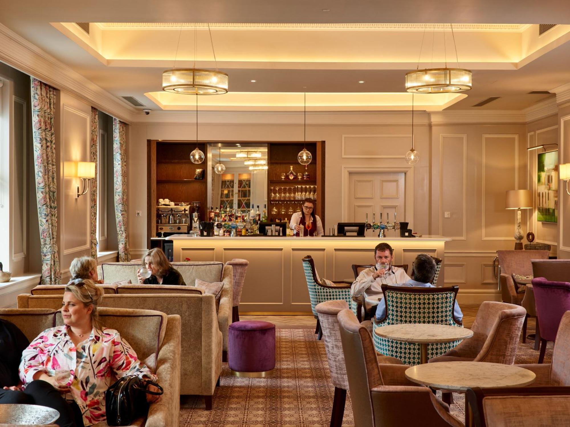 Down Hall Hotel Hatfield Heath Екстер'єр фото