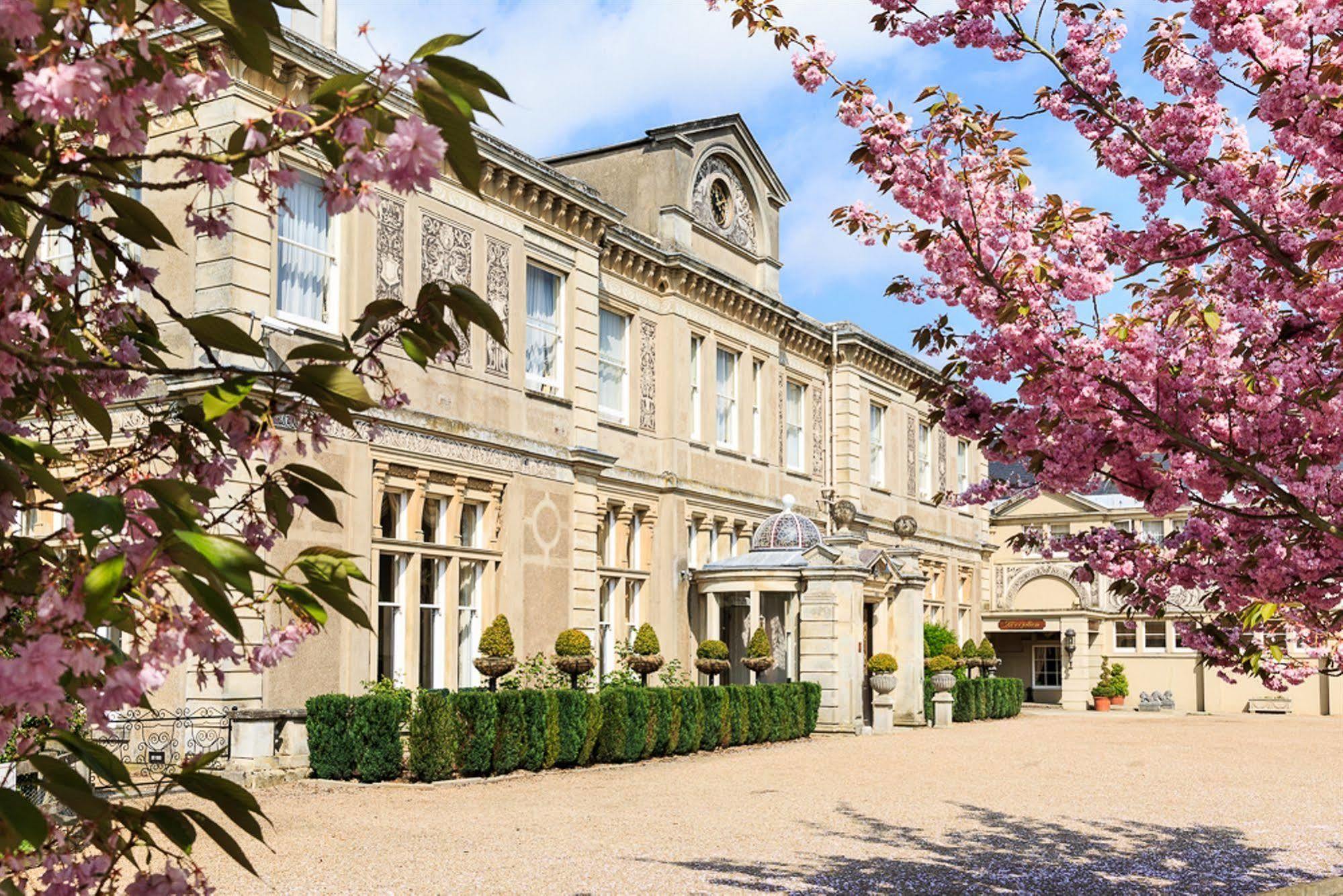 Down Hall Hotel Hatfield Heath Екстер'єр фото